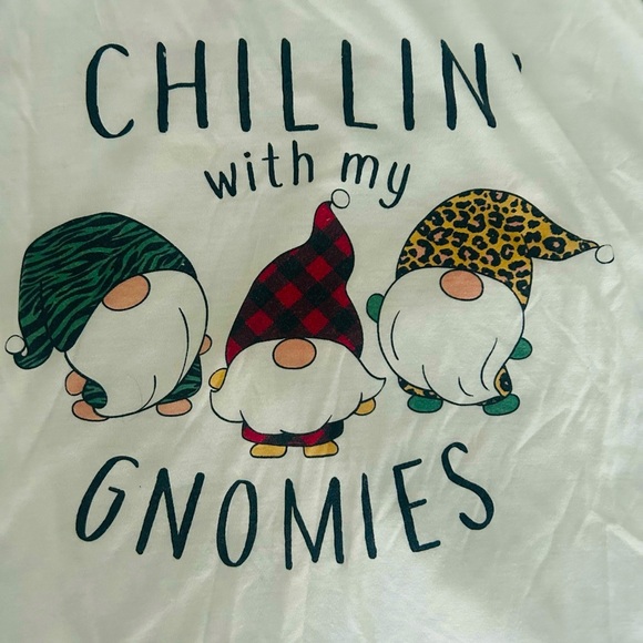 Chillin with my Gnomies Set 3/4 Sleeve Tee Matching Green Snowflake Leggings XXL - Picture 4 of 7